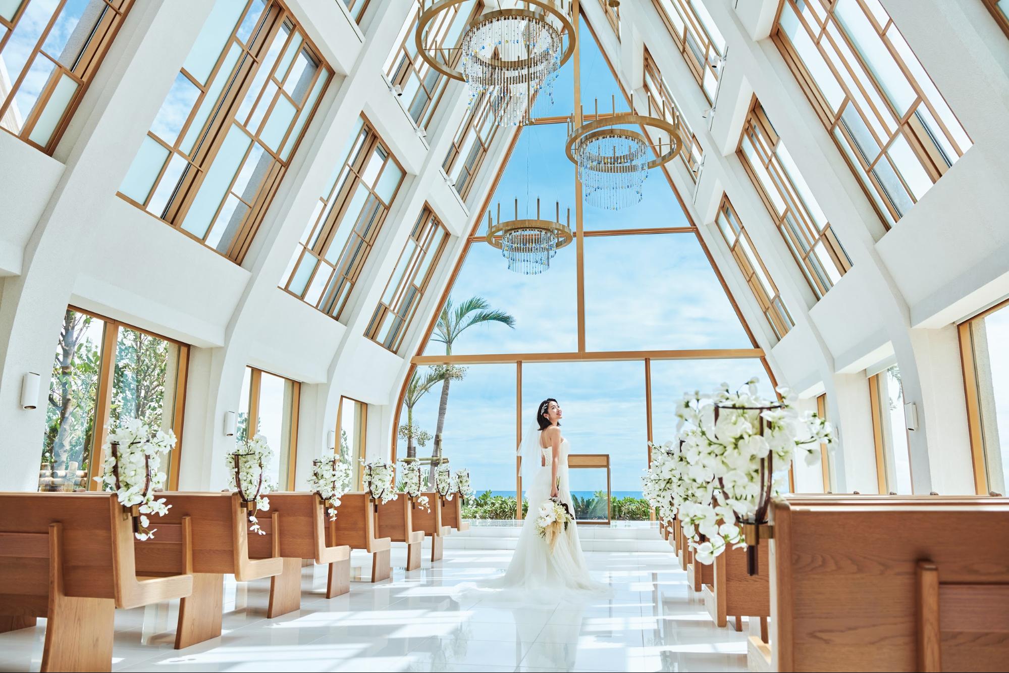 最新版 沖縄の結婚式場 海が見えるチャペル 人気ランキング10 沖縄ウエディングまとめ 沖縄リゾート専門の結婚式情報サイト