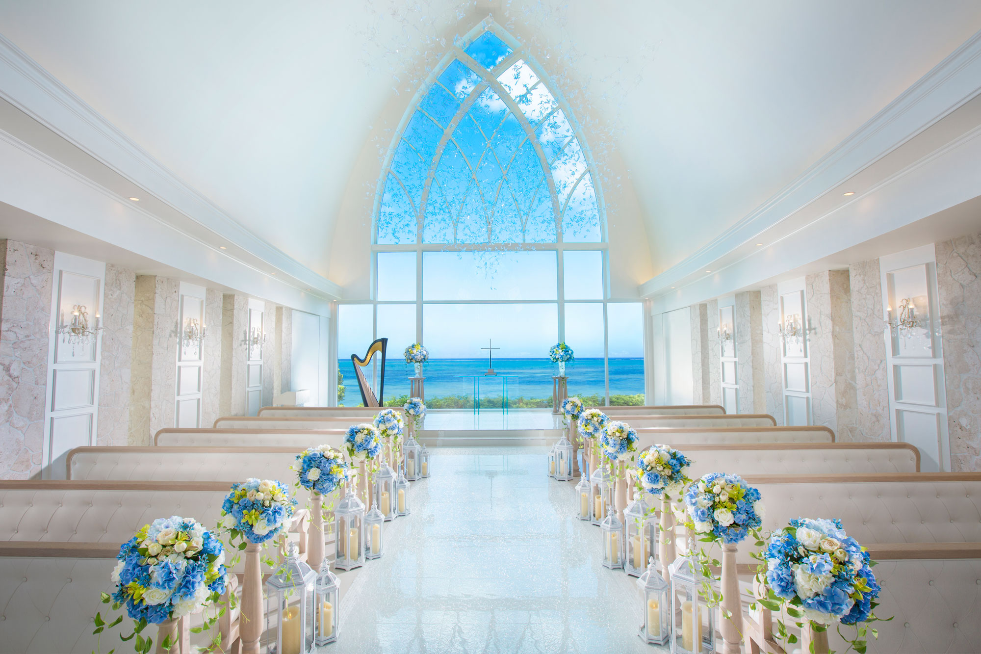 最新版 沖縄の結婚式場 海が見えるチャペル 人気ランキング10 沖縄ウエディングまとめ 沖縄リゾート専門の結婚式情報サイト