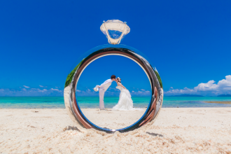とびきりゴージャスな沖縄リゾート婚を実現！高級感溢れる式場ベスト5