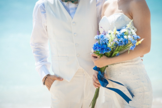 沖縄での結婚式は何にお金がかかる？見積もり内訳を公開！